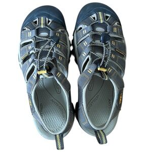 Men’s Keen Tan and Yellow Closed-Toe Outdoor Sandals Size 8.5